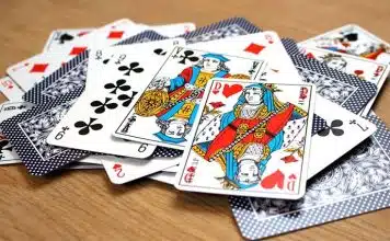 Maîtriser les règles du jeu 8 américain : Astuces et stratégies pour devenir invincible Maîtriser les règles du jeu 8 américain Astuces et stratégies pour devenir invincible