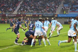 Comment choisir ses crampons de rugby selon son poste et son terrain ?