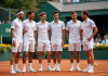 Tennis : Classement des tennismen les plus riches du monde en 2025 Groupe de joueurs de tennis élégants sur un court en terre battue