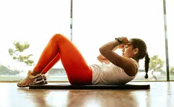 Comment se muscler les abdos rapidement chez soi ?